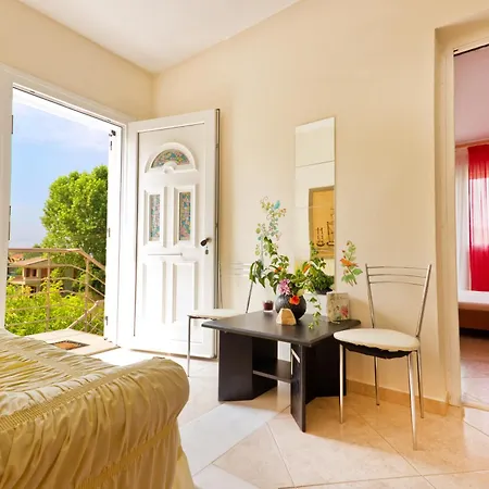 Angel - Town Villa *